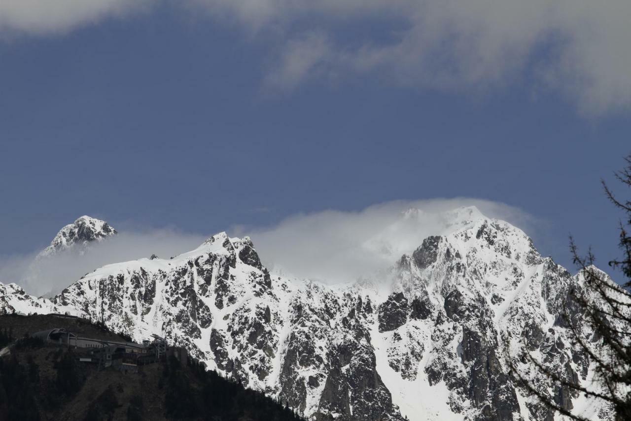 Les Hauts De Savoie Passy  Buitenkant foto